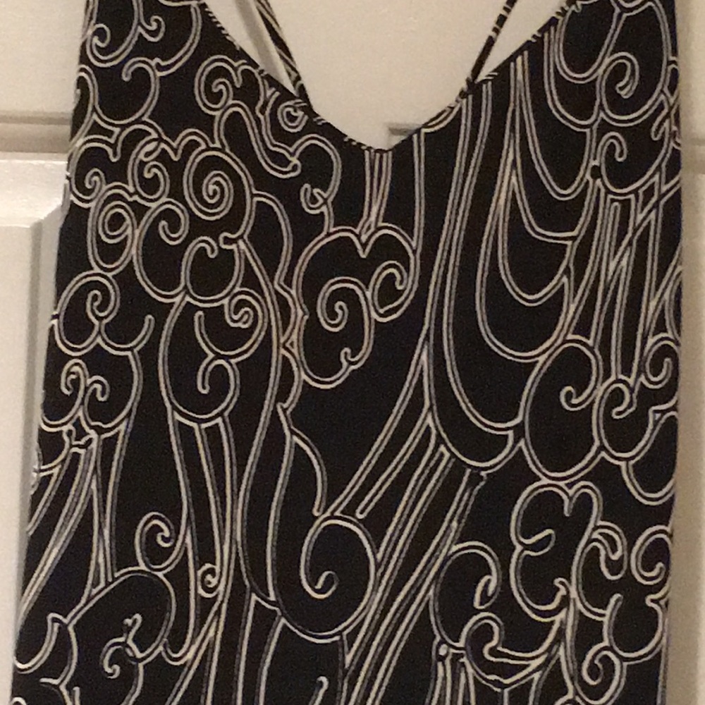 Beautiful Dress - Picture 3 of 12